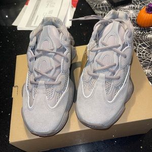 Yeezy 500 Ash Grey